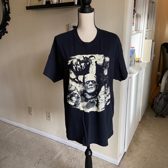 Unique Vintage Tops - Unique Vintage Universal Monsters Glow in the Dark T-shirt